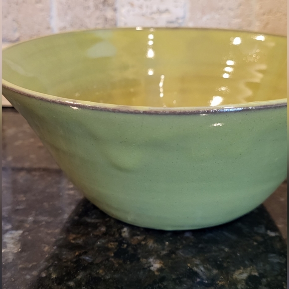 Hand Tossed High Sided Olive Green Seagrove, NC Bowl - Picture 10 of 16
